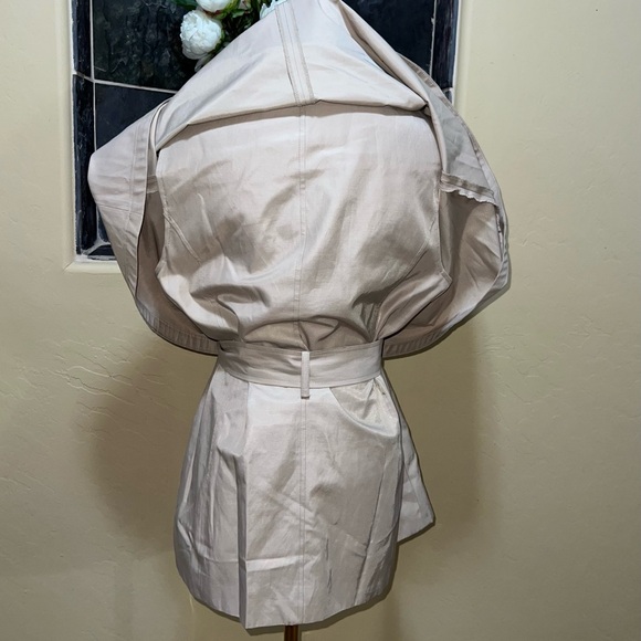 Betsy Johnson Cape Jacket Size Medium - Picture 11 of 16